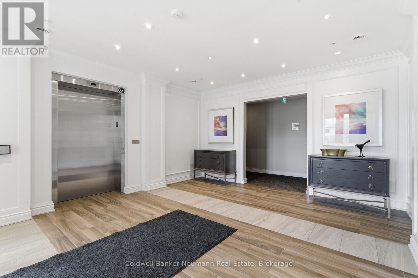 #335 1077 GORDON STREET - 19