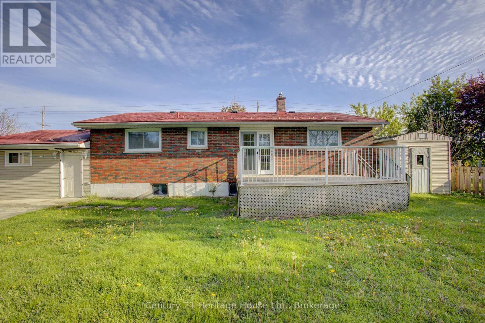 462 DURHAM ROAD W - 23