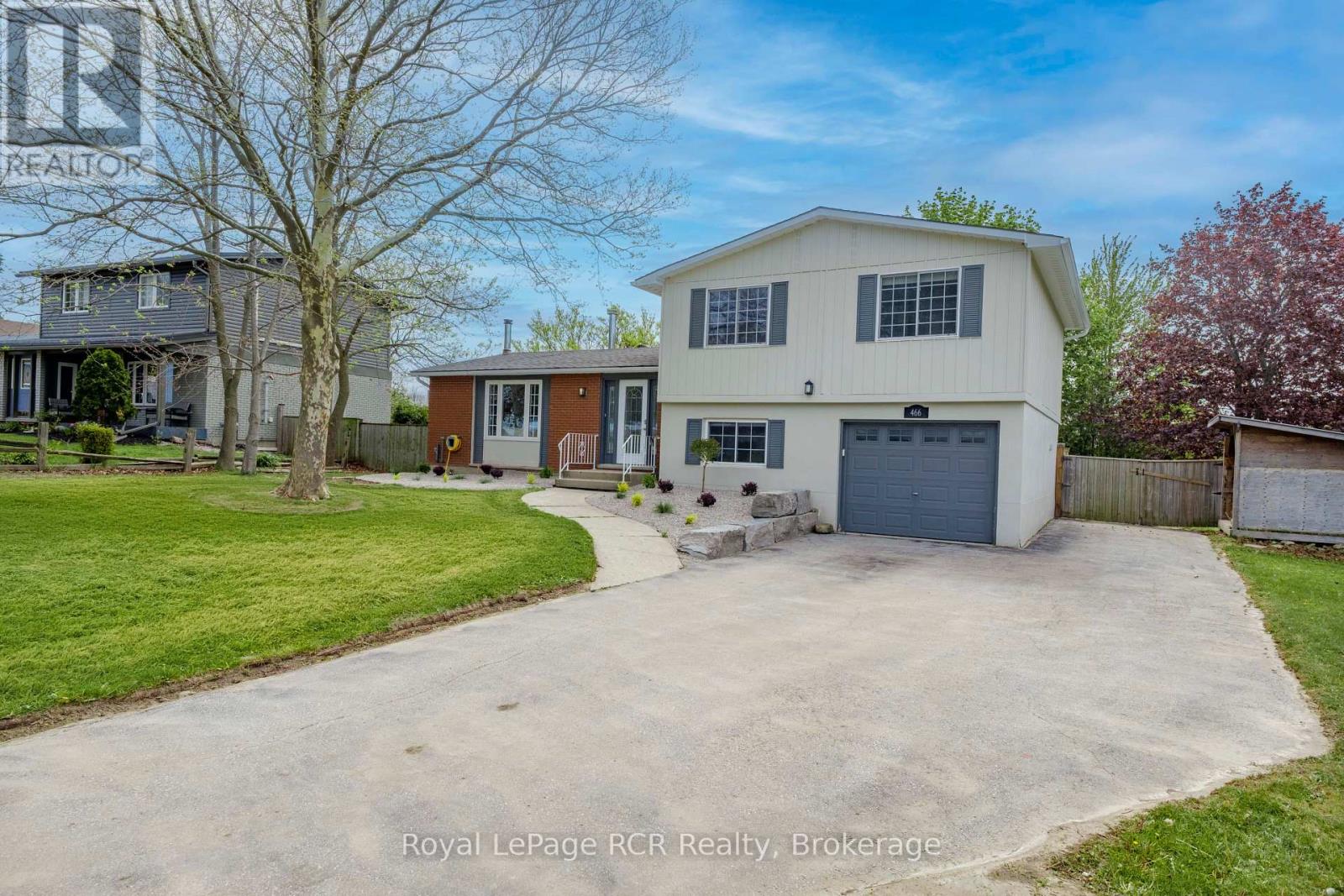 466 HIGHLAND DRIVE - 1