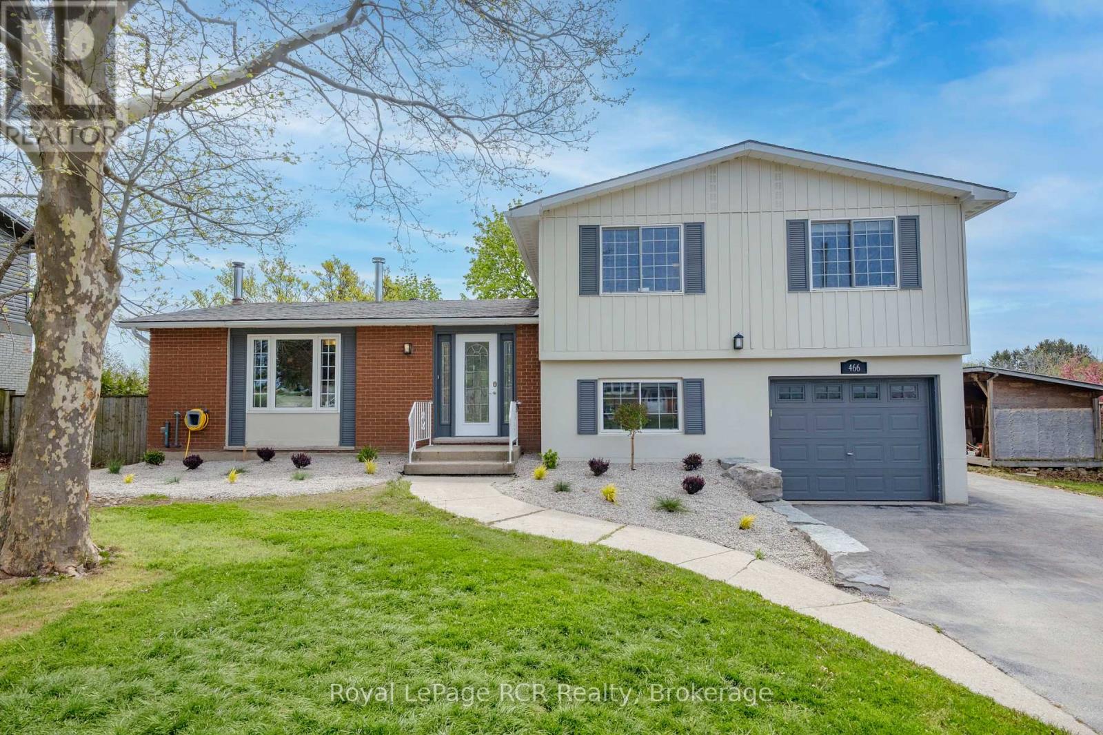 466 HIGHLAND DRIVE - 2