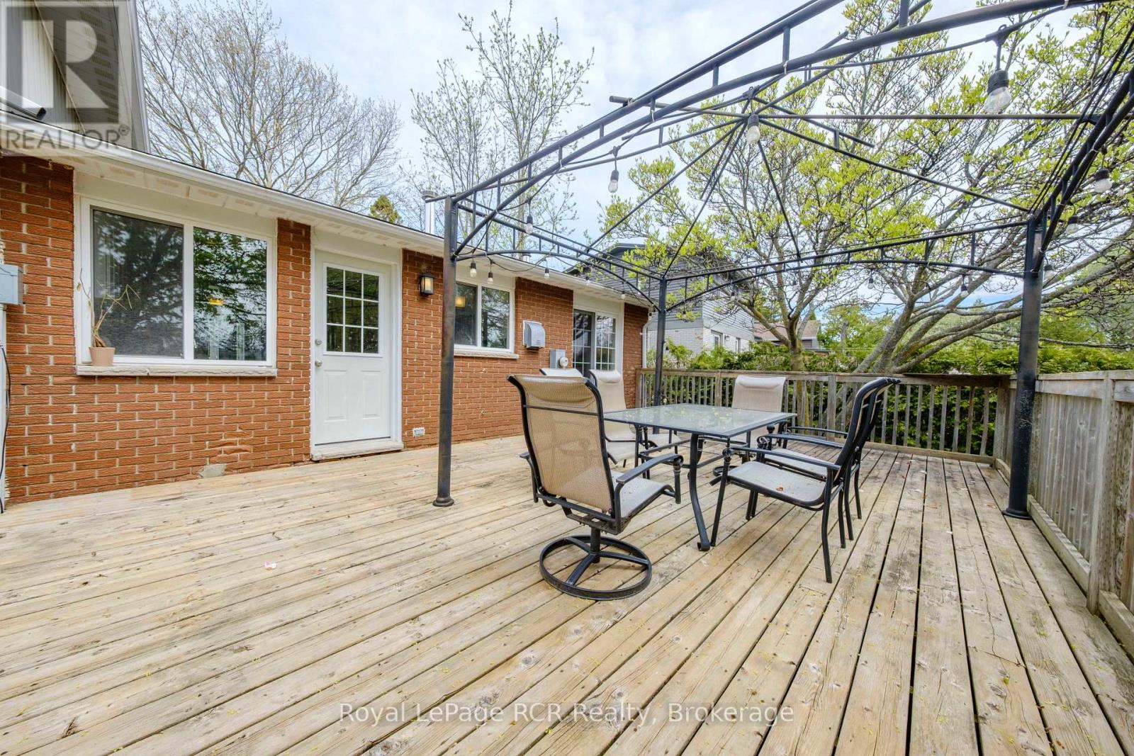 466 HIGHLAND DRIVE - 30