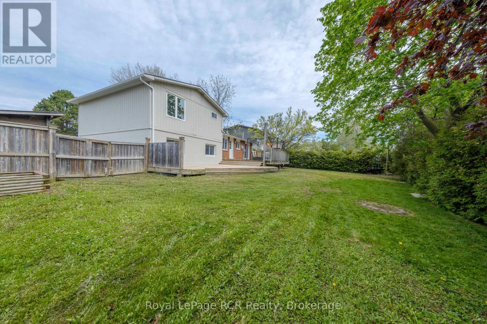 466 HIGHLAND DRIVE - 33