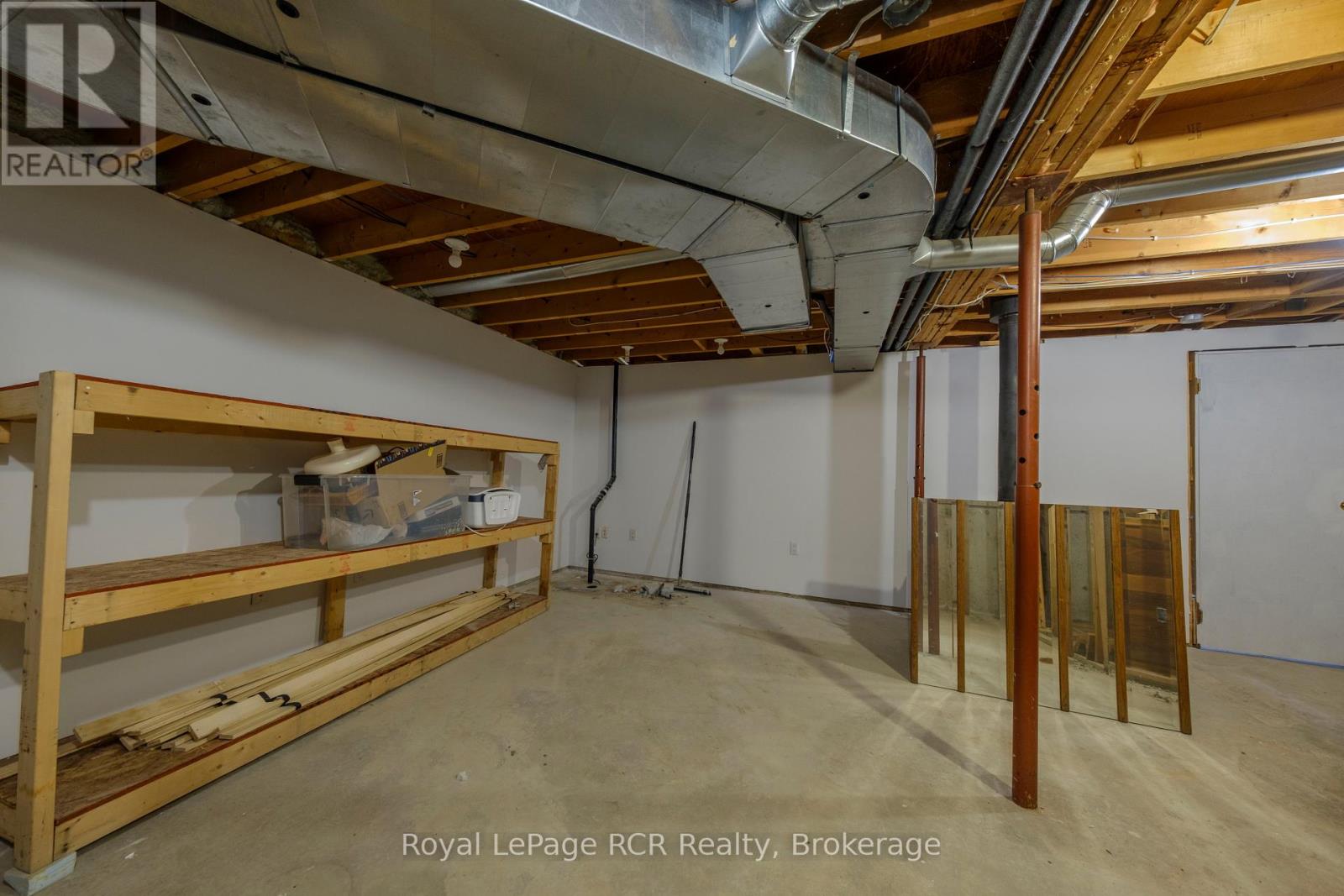 466 HIGHLAND DRIVE - 34
