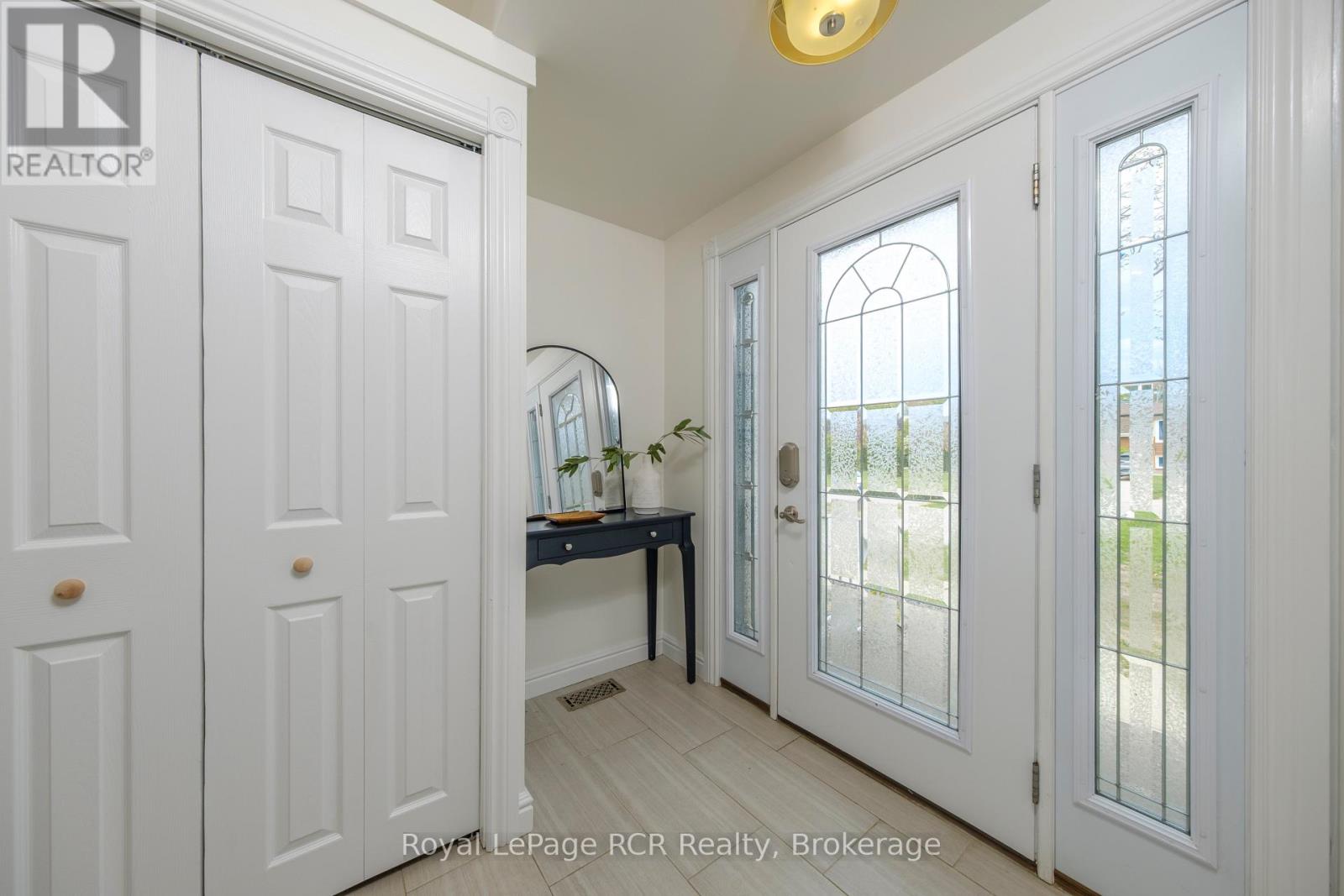 466 HIGHLAND DRIVE - 5