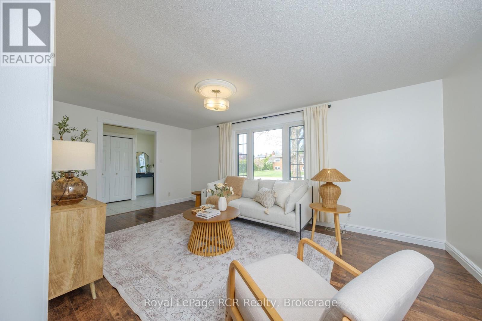 466 HIGHLAND DRIVE - 7