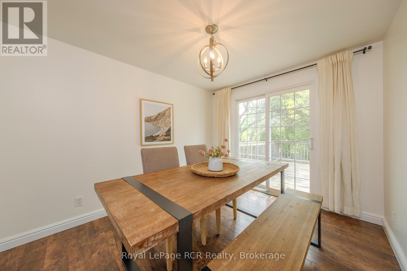 466 HIGHLAND DRIVE - 9