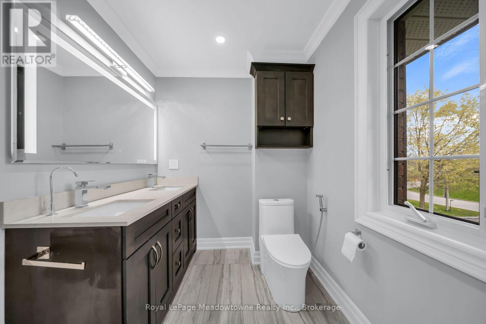170 CRAWFORD CRESCENT - 20