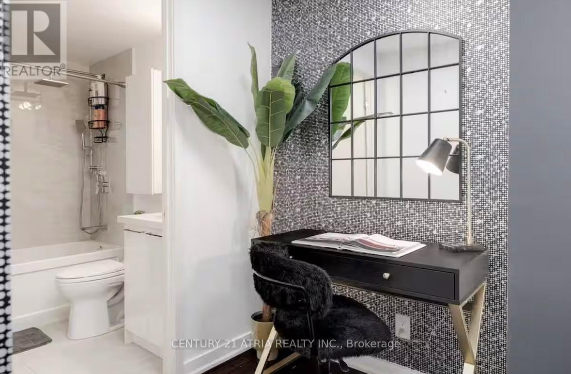 #512 14 YORK STREET - 10