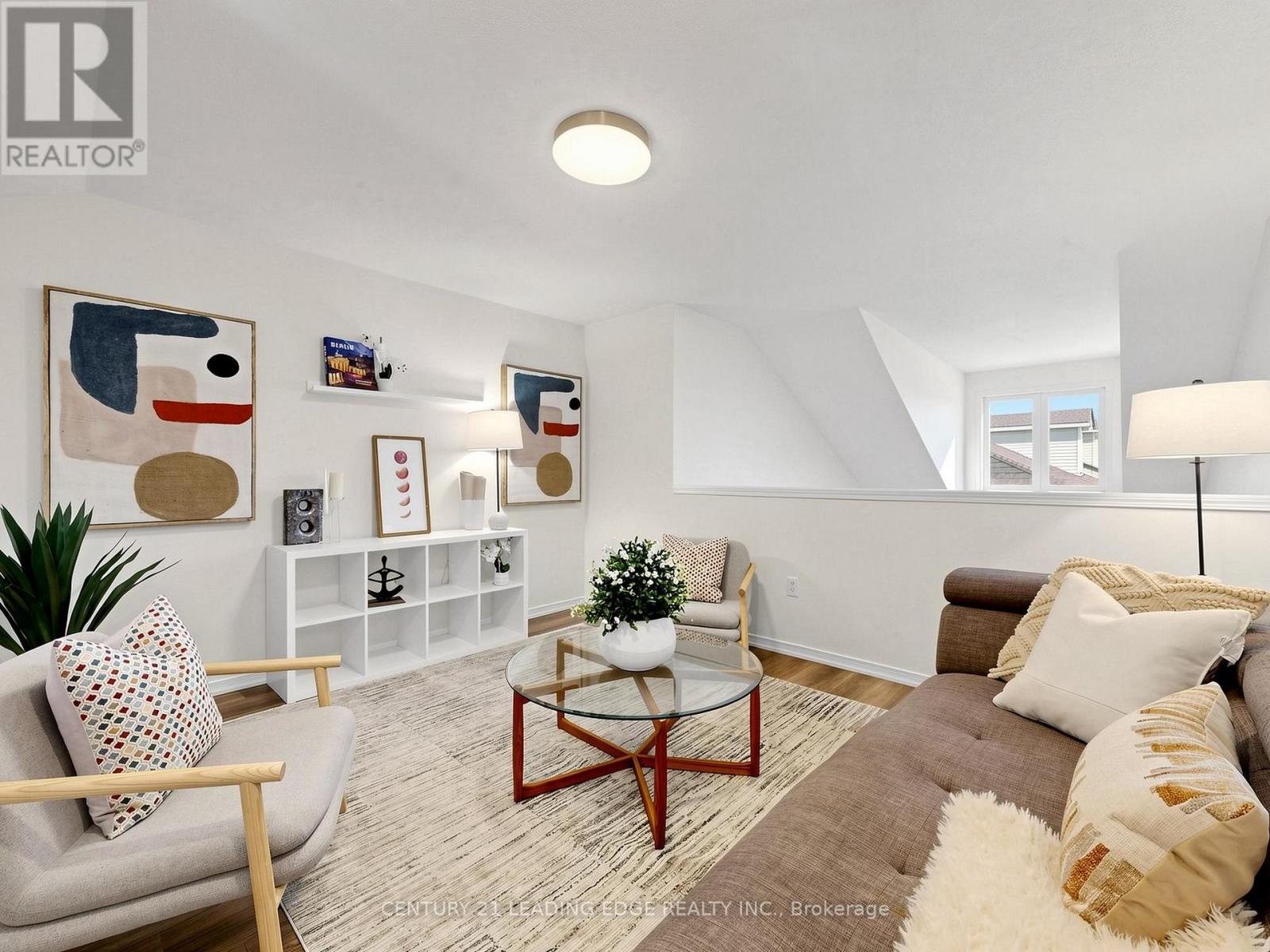 #UNIT 3 45 PETRA WAY - 18