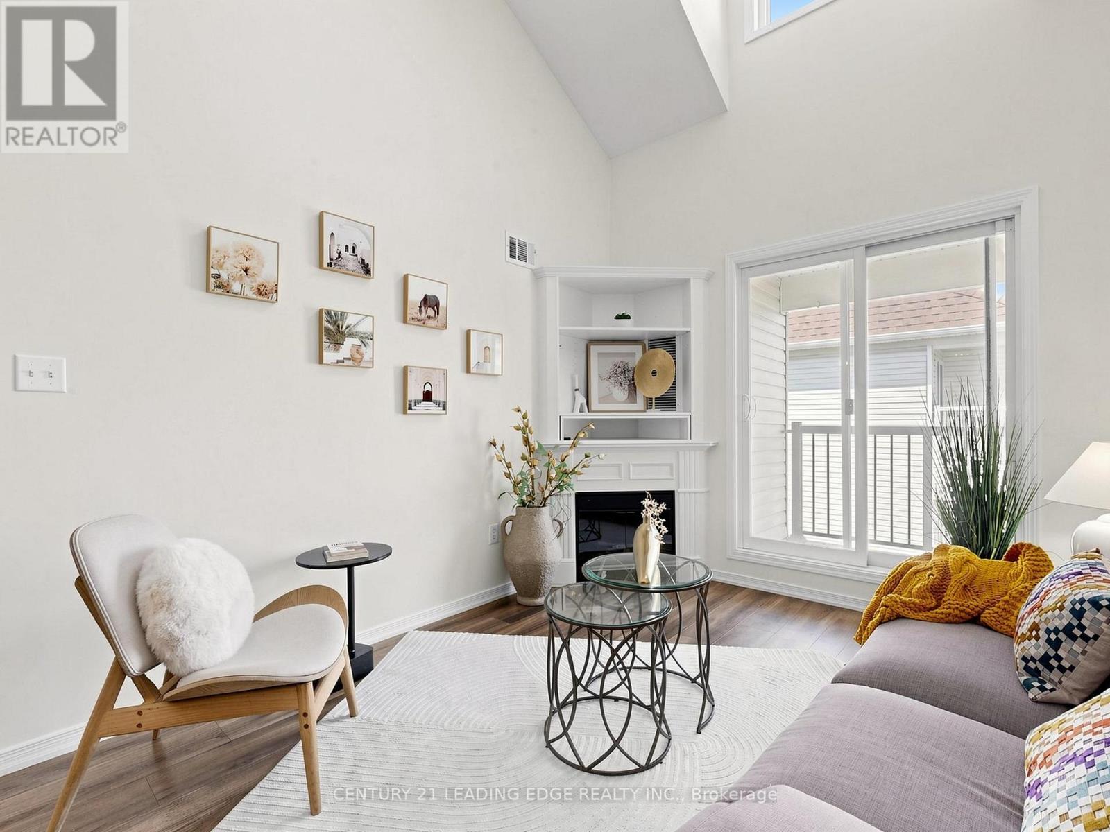#UNIT 3 45 PETRA WAY - Image 3