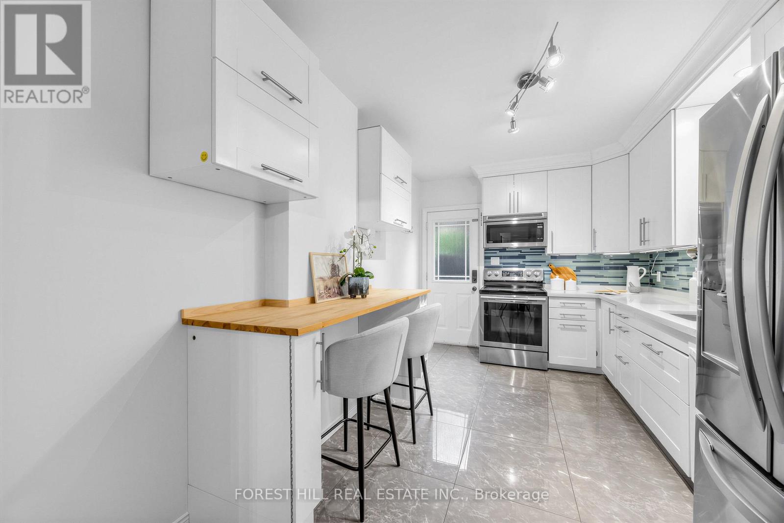 43 NORWOOD ROAD - 11