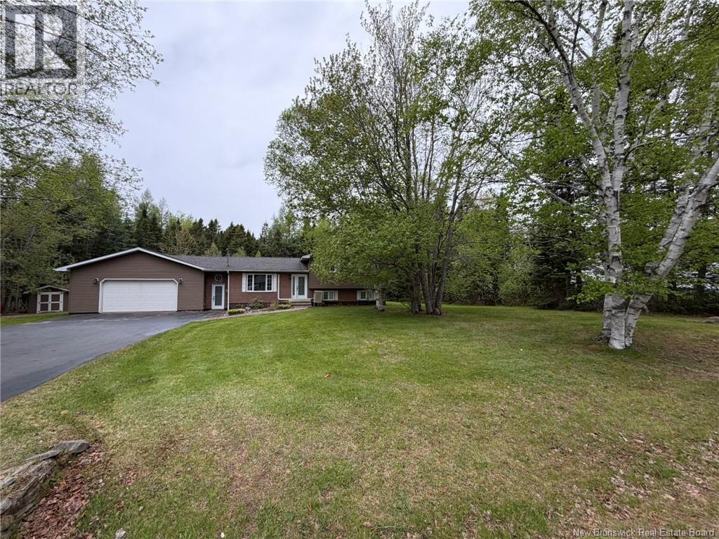 32 North Boom Road - 2