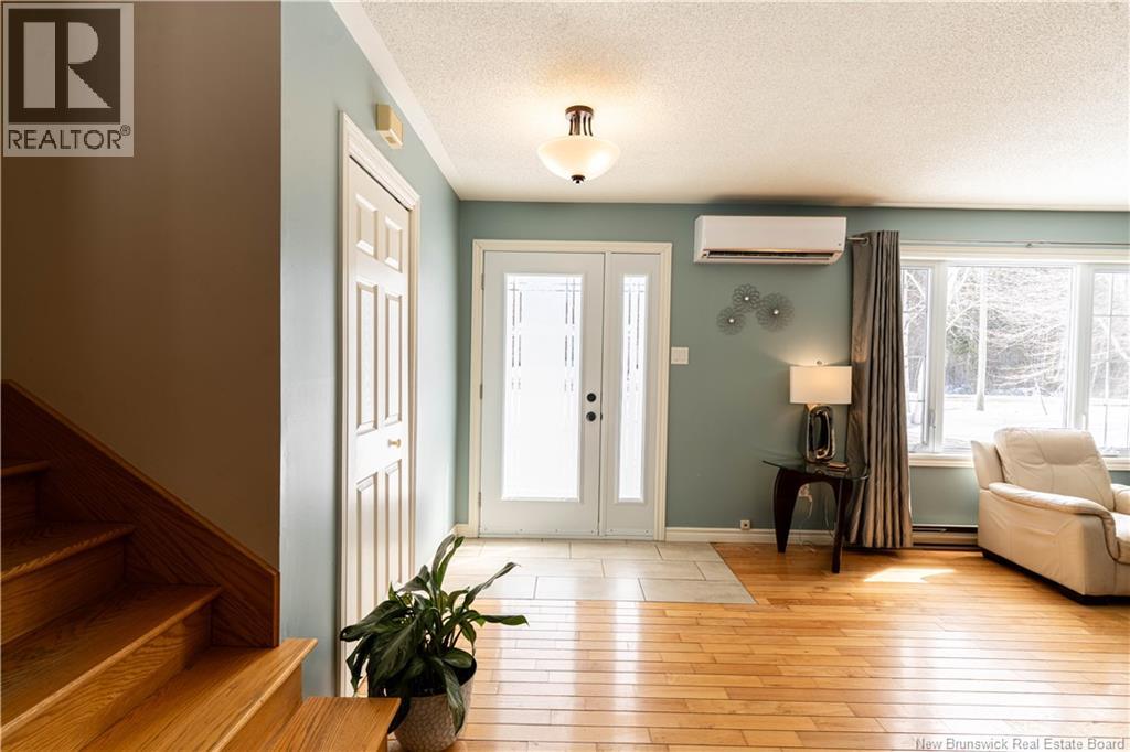32 North Boom Road - 18