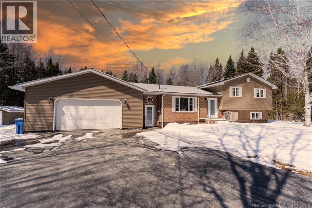 32 North Boom Road - 47