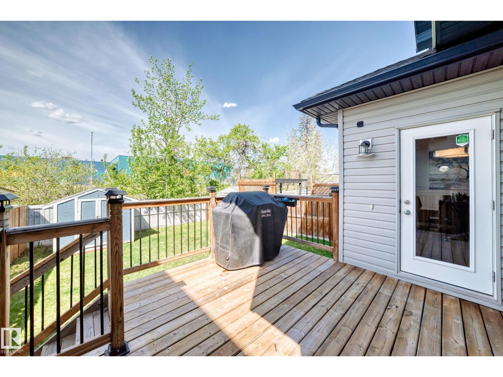 57 MEADOWLAND CR — photo 22