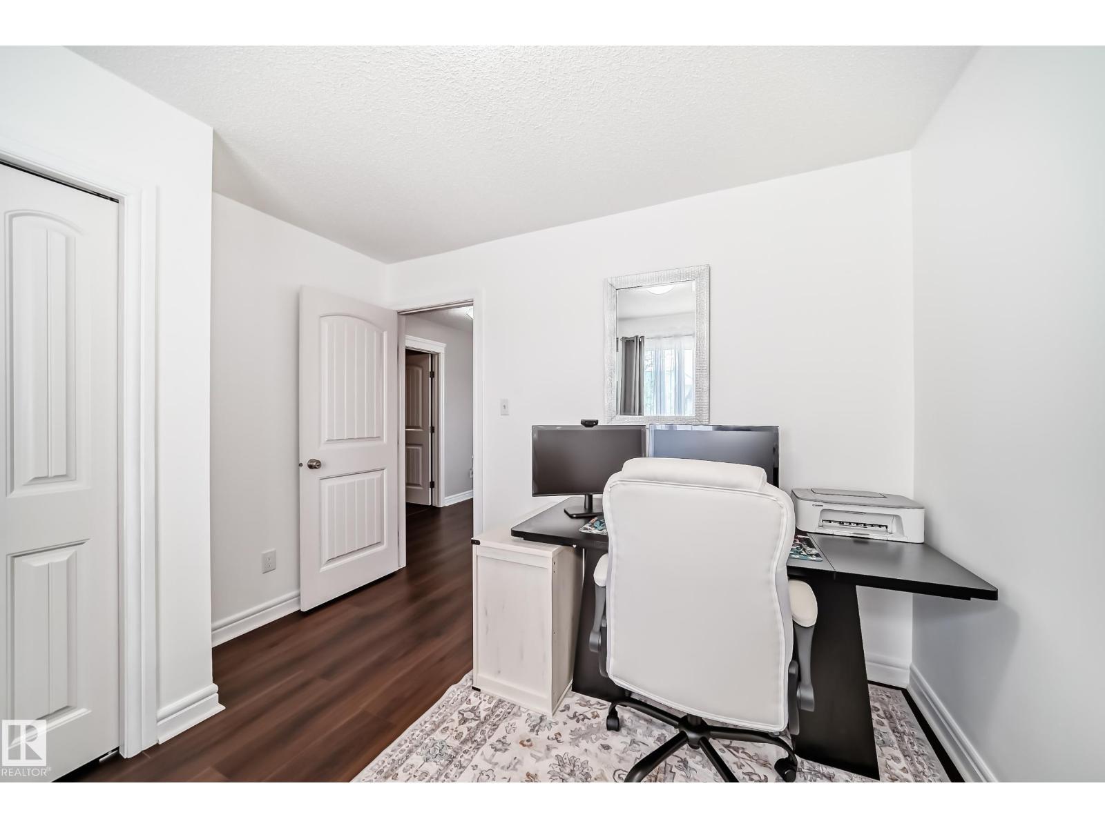 57 MEADOWLAND CR — photo 37