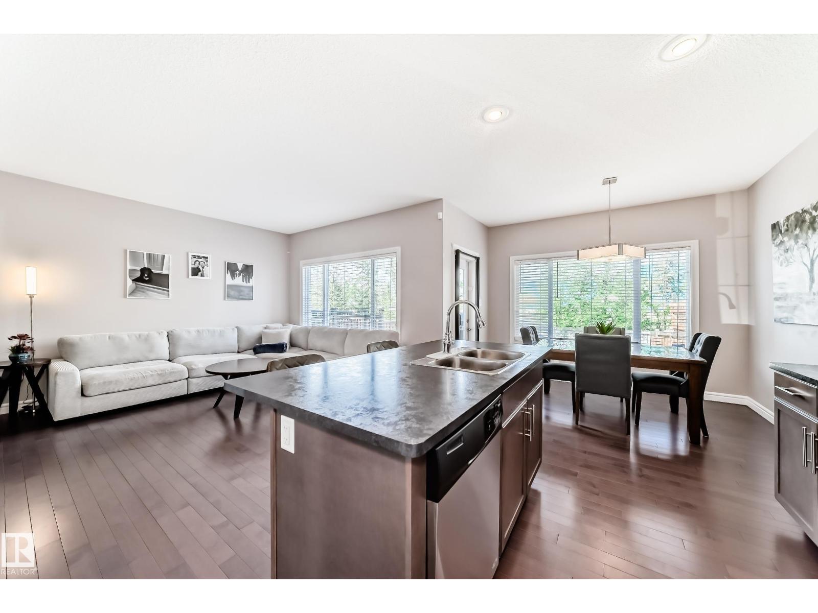 57 MEADOWLAND CR — photo 8