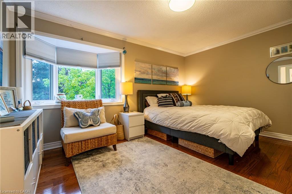 2393 ARNOLD Crescent - 26