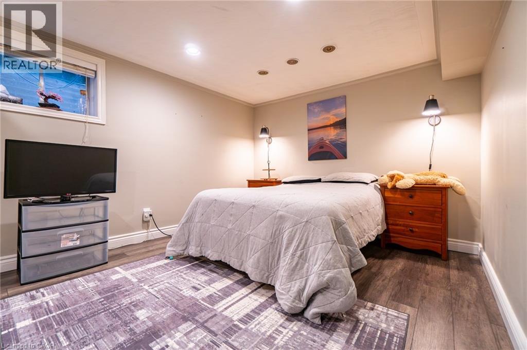 2393 ARNOLD Crescent - 39