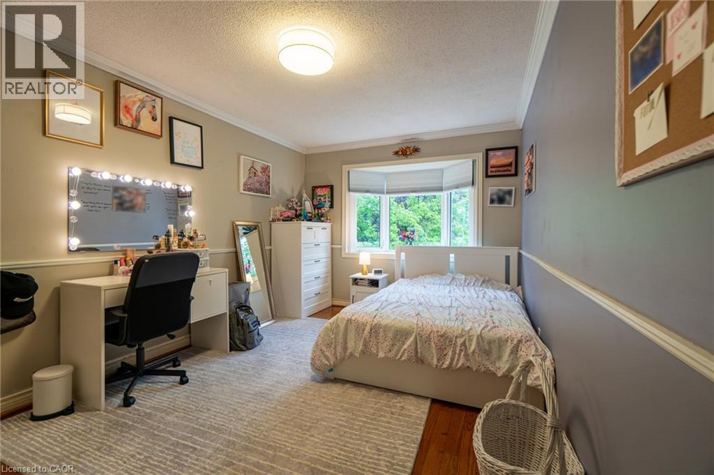 2393 ARNOLD Crescent - 30
