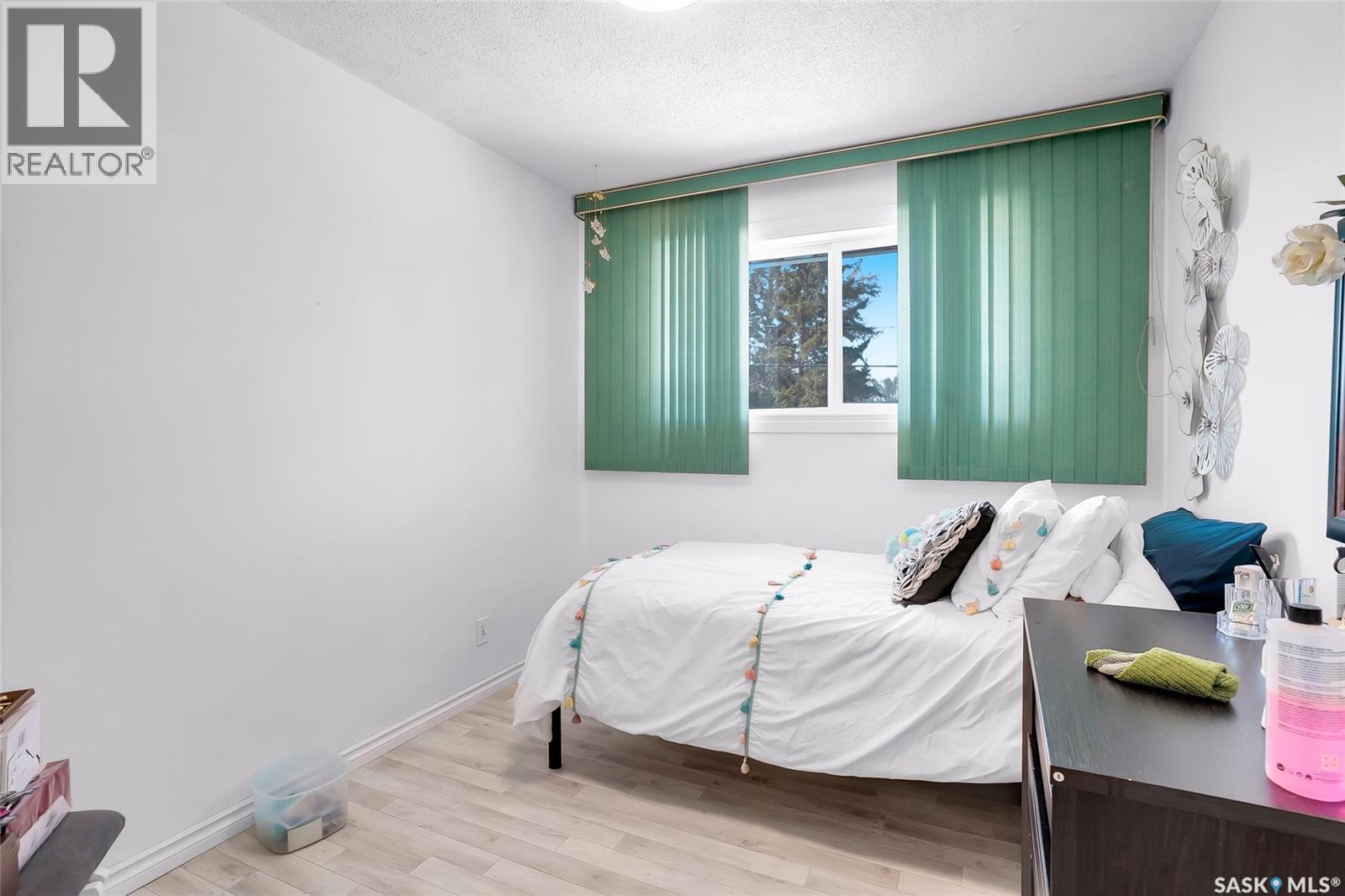 200 Buffer AVENUE — photo 21