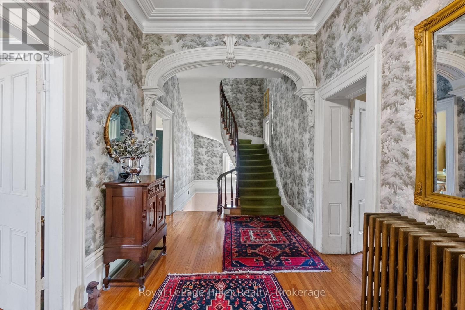 131 HURON STREET - 10