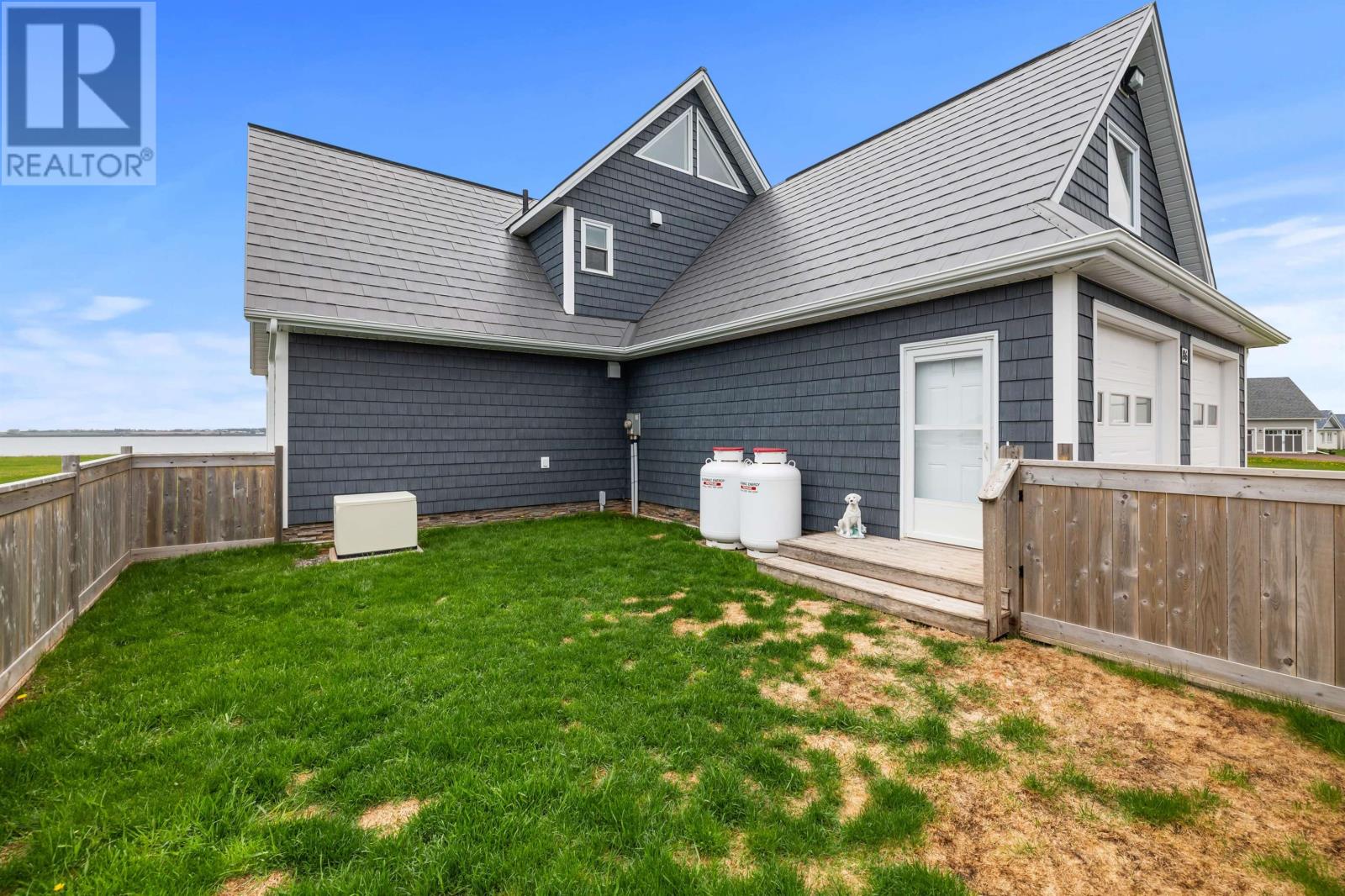 86 SEASIDE Drive - 44