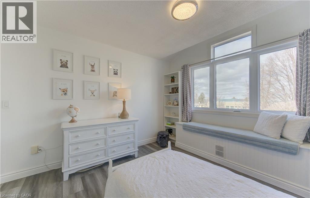 31 ADLER Drive - 25
