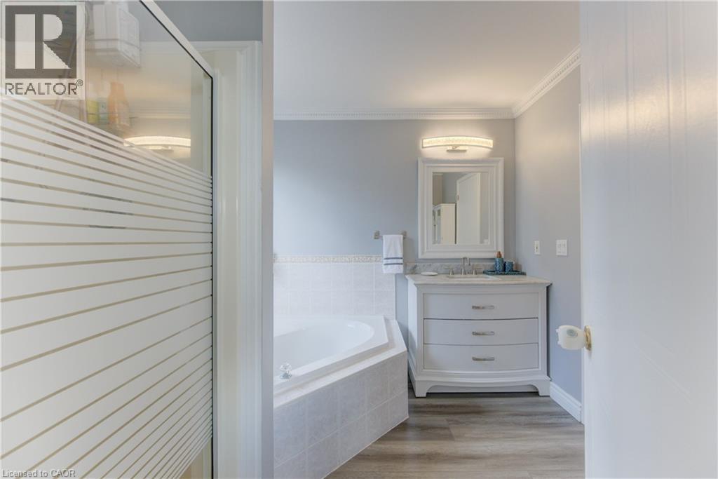 31 ADLER Drive - 29