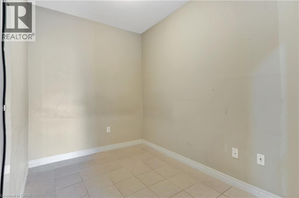 #303 255 KEATS Way - 23
