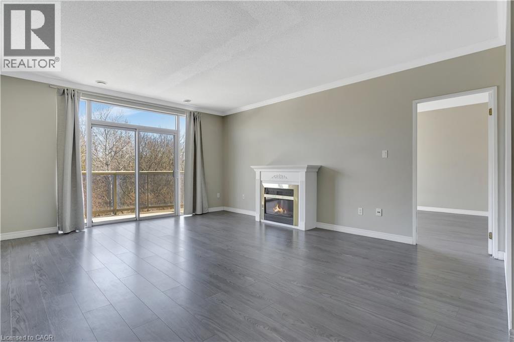 #303 255 KEATS Way - 27