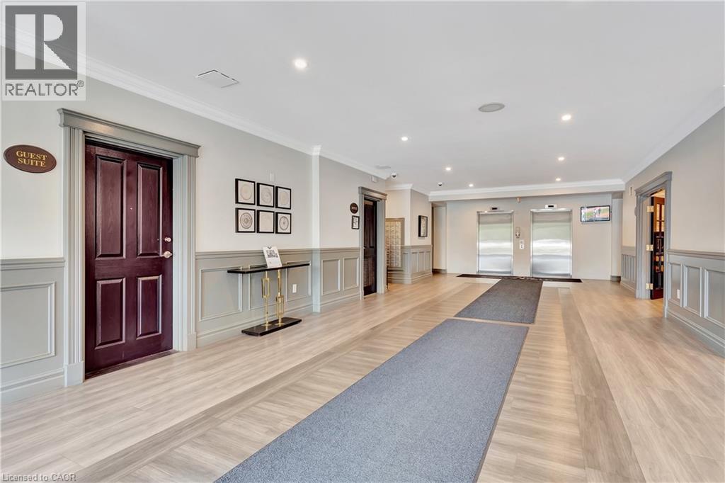 #303 255 KEATS Way - 8