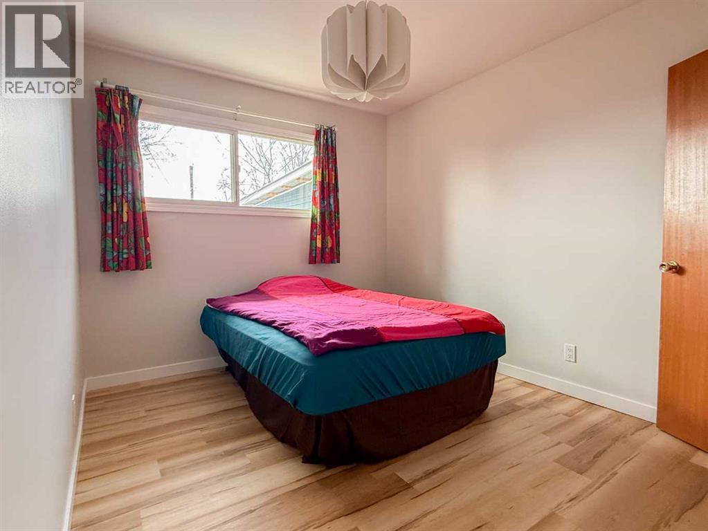10419 109 Avenue - 23