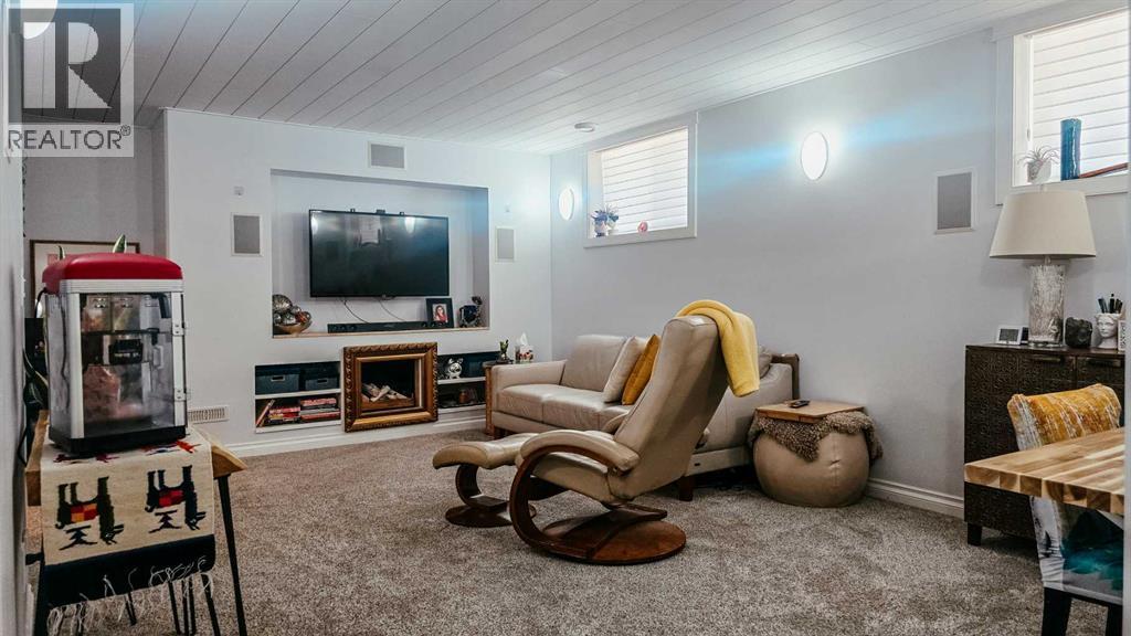 7726 Saxony Road - 25
