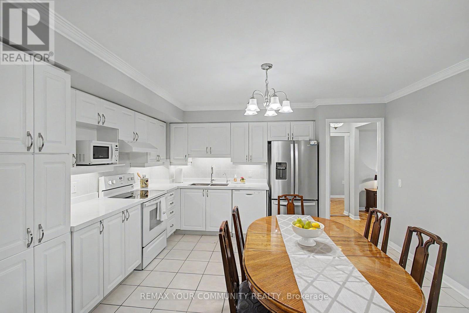#312 2506 RUTHERFORD ROAD - 12