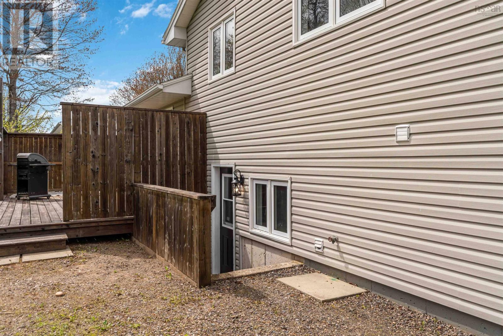 2774 Poplar Drive - 43