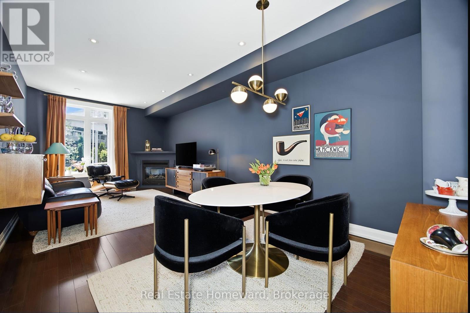 1467 DUNDAS STREET E - 10
