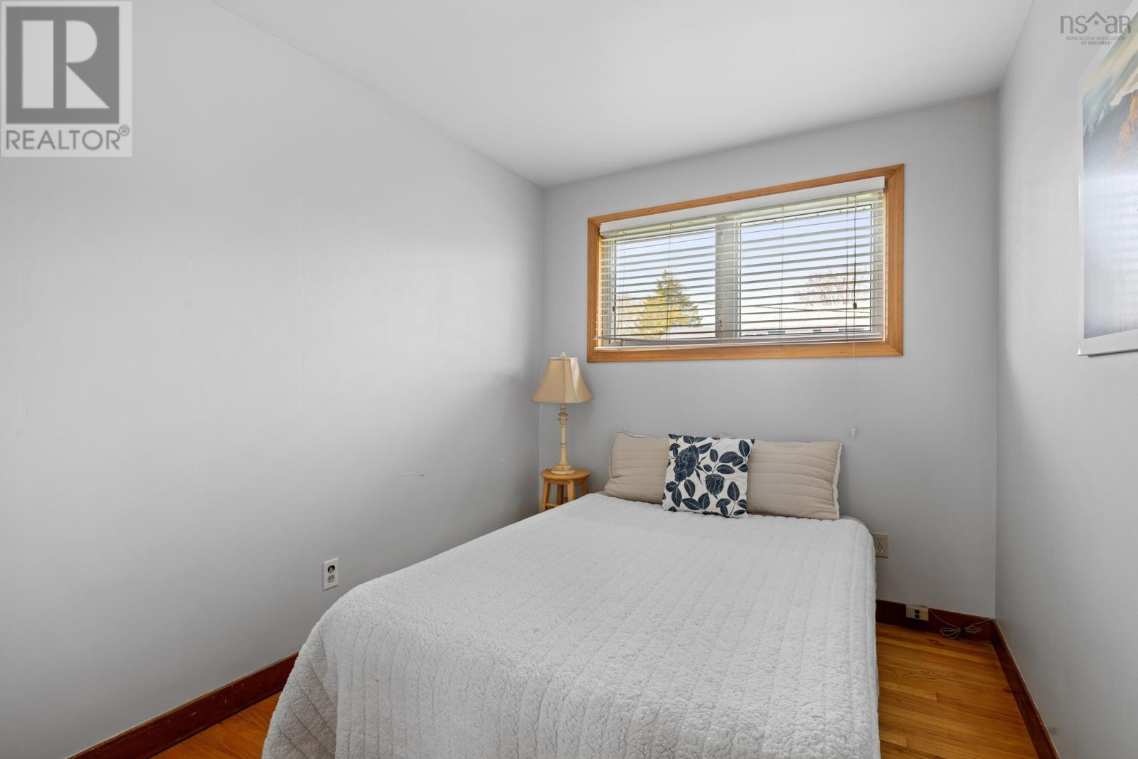 17 Ellen Drive - 22