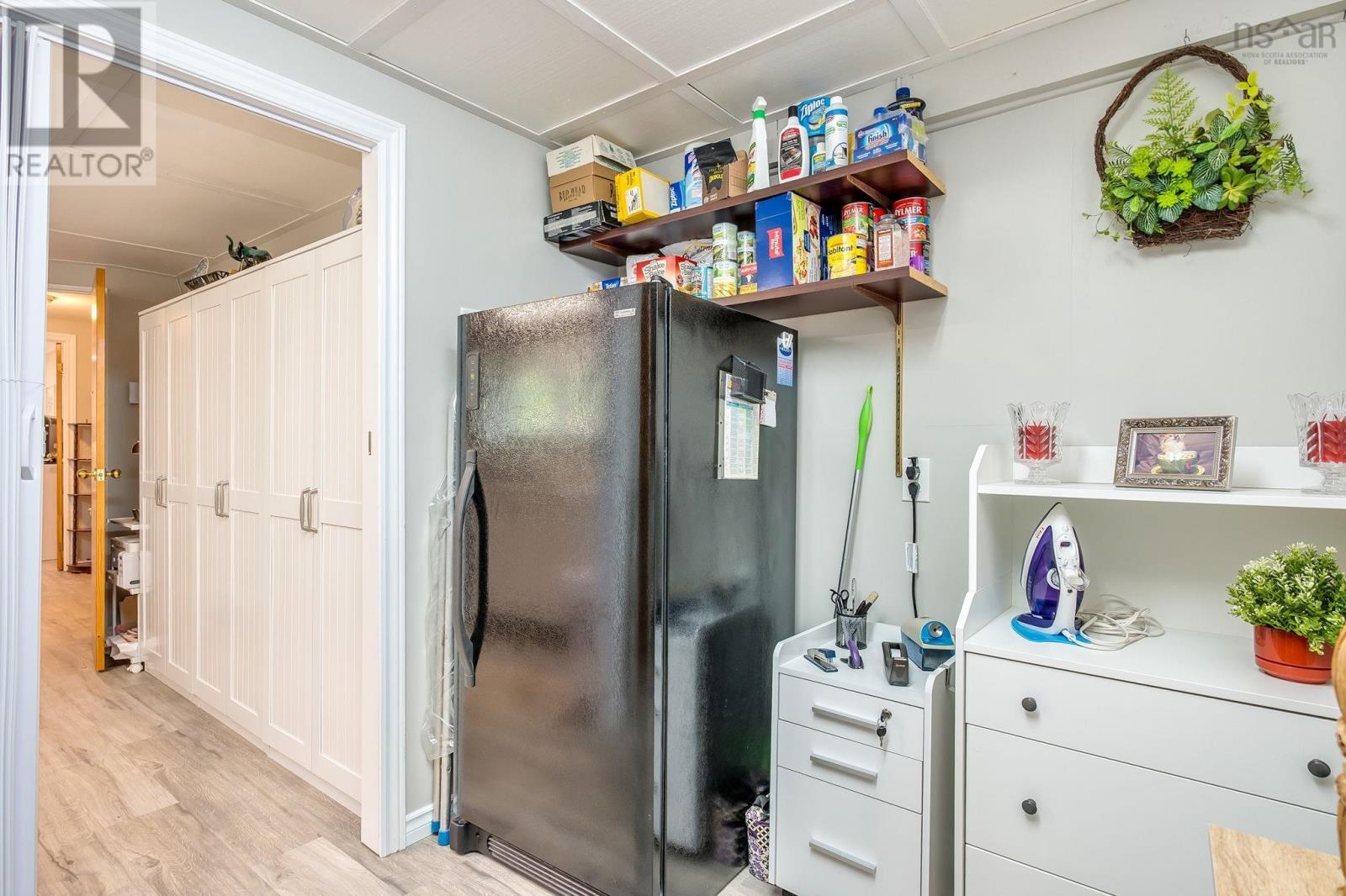 2 Loggen Road - 46