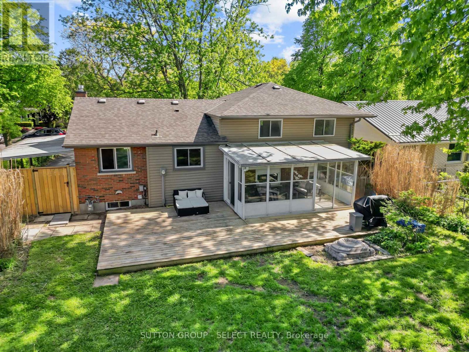 14 NOTRE DAME CRESCENT - 23