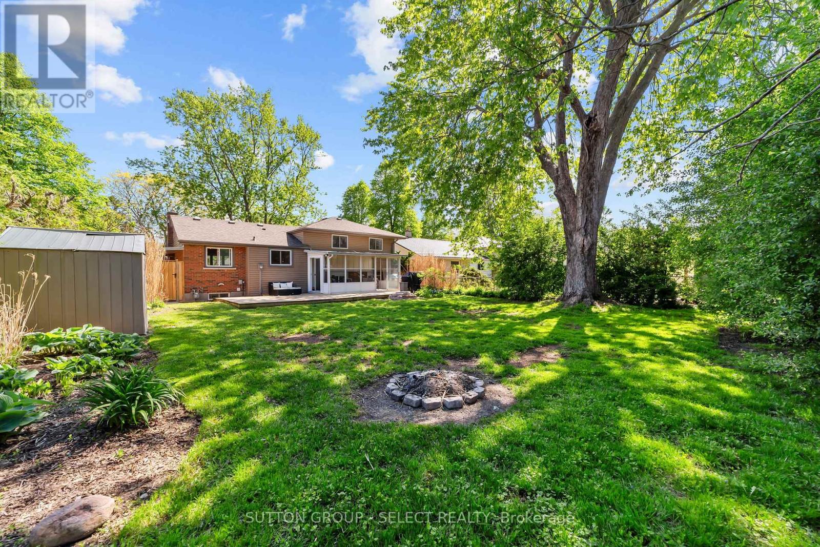 14 NOTRE DAME CRESCENT - 29