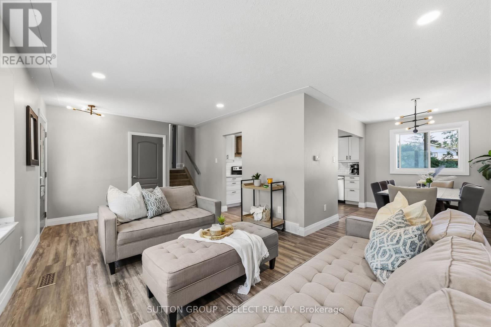 14 NOTRE DAME CRESCENT - 9