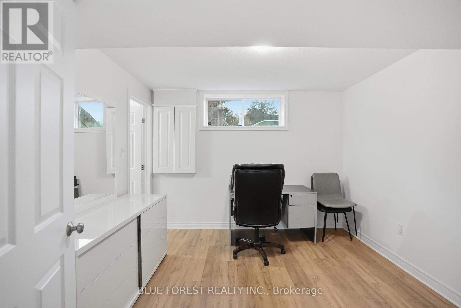 #5 7222 CLAYTON WALK - 41