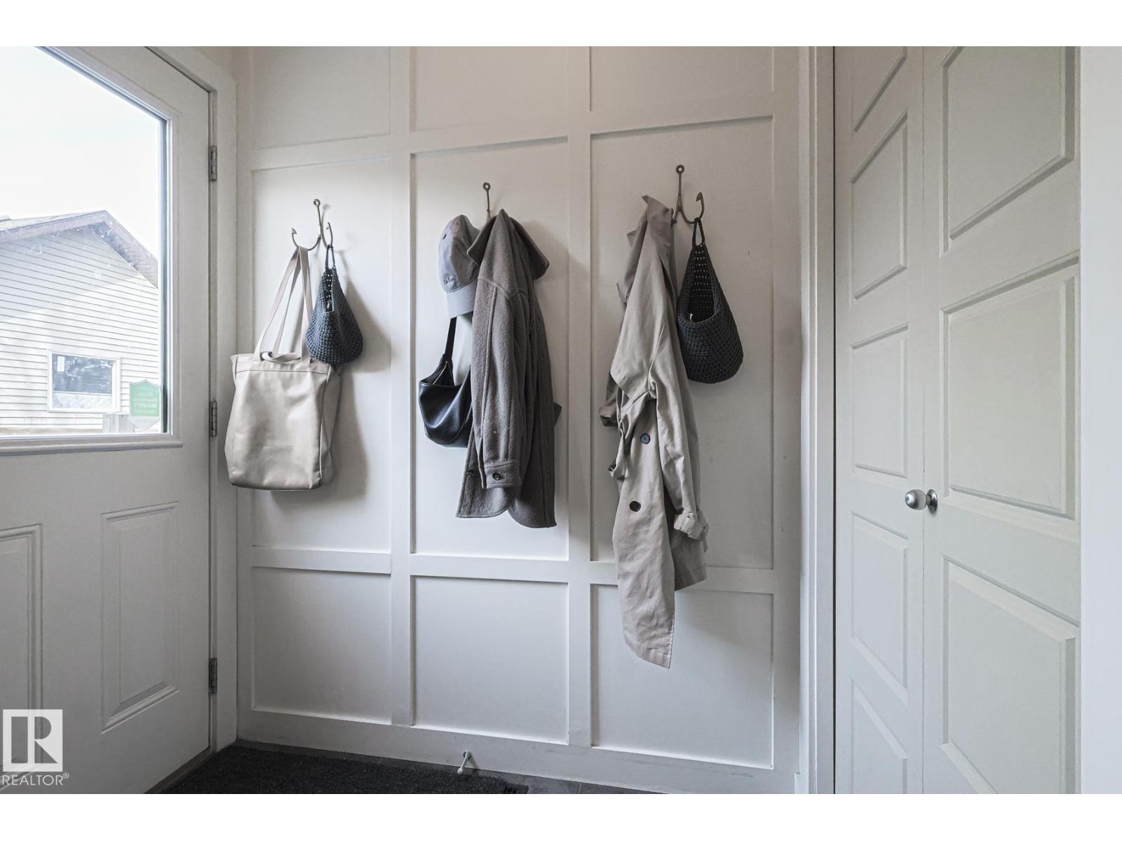 8952 218 ST NW - 16