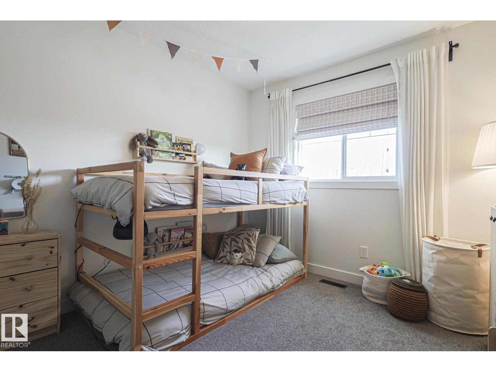 8952 218 ST NW - 25
