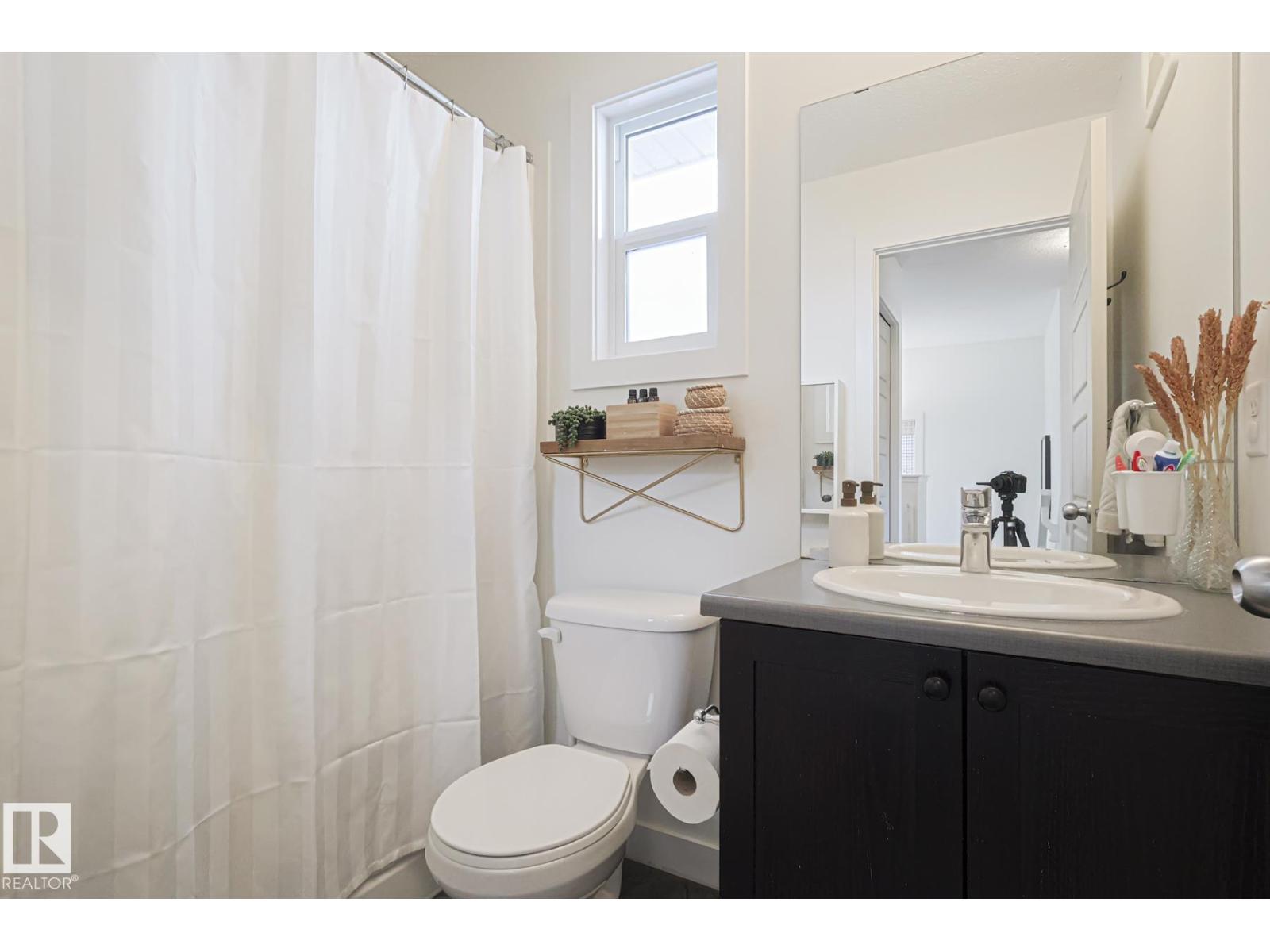 8952 218 ST NW - 28