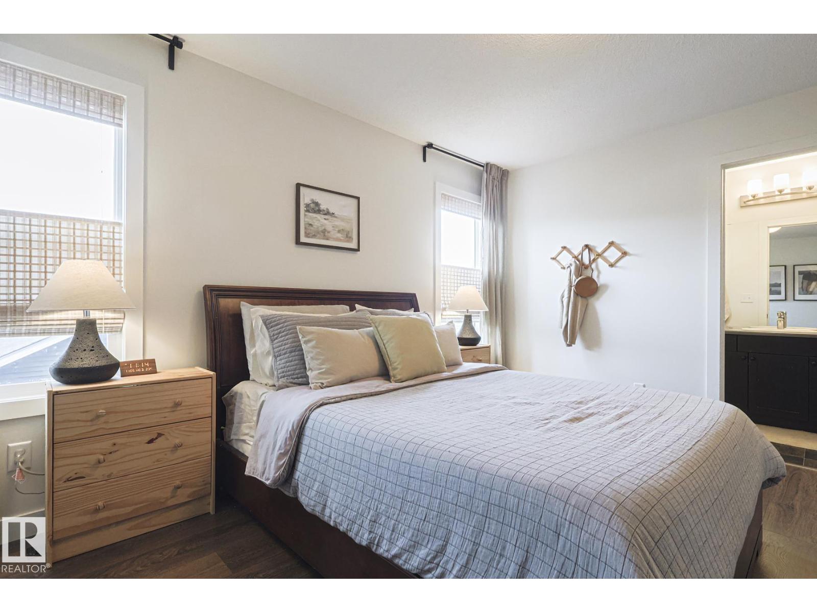 8952 218 ST NW - 33