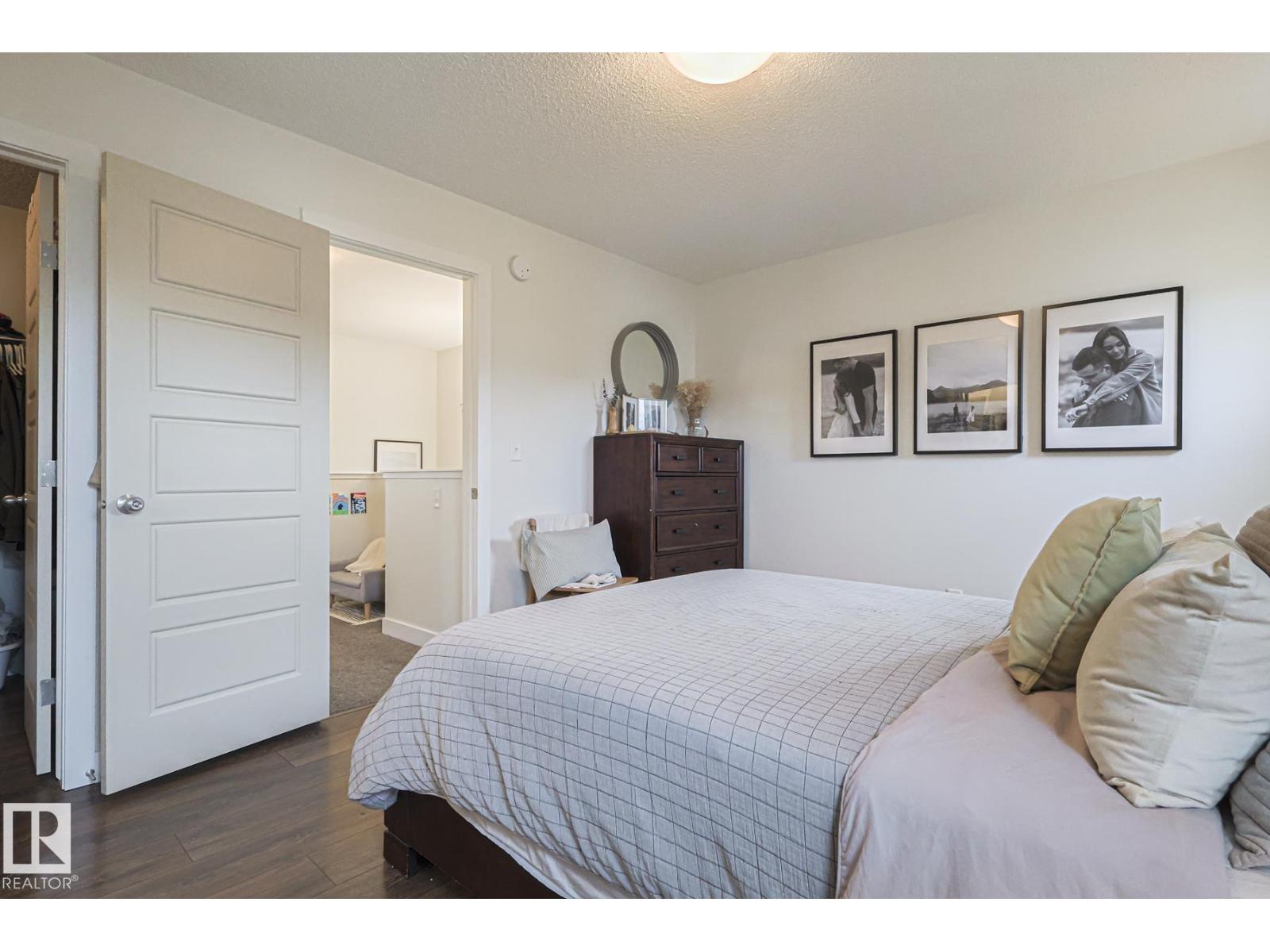 8952 218 ST NW - 36