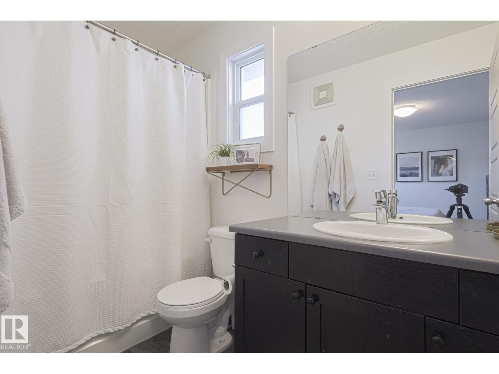 8952 218 ST NW - 38