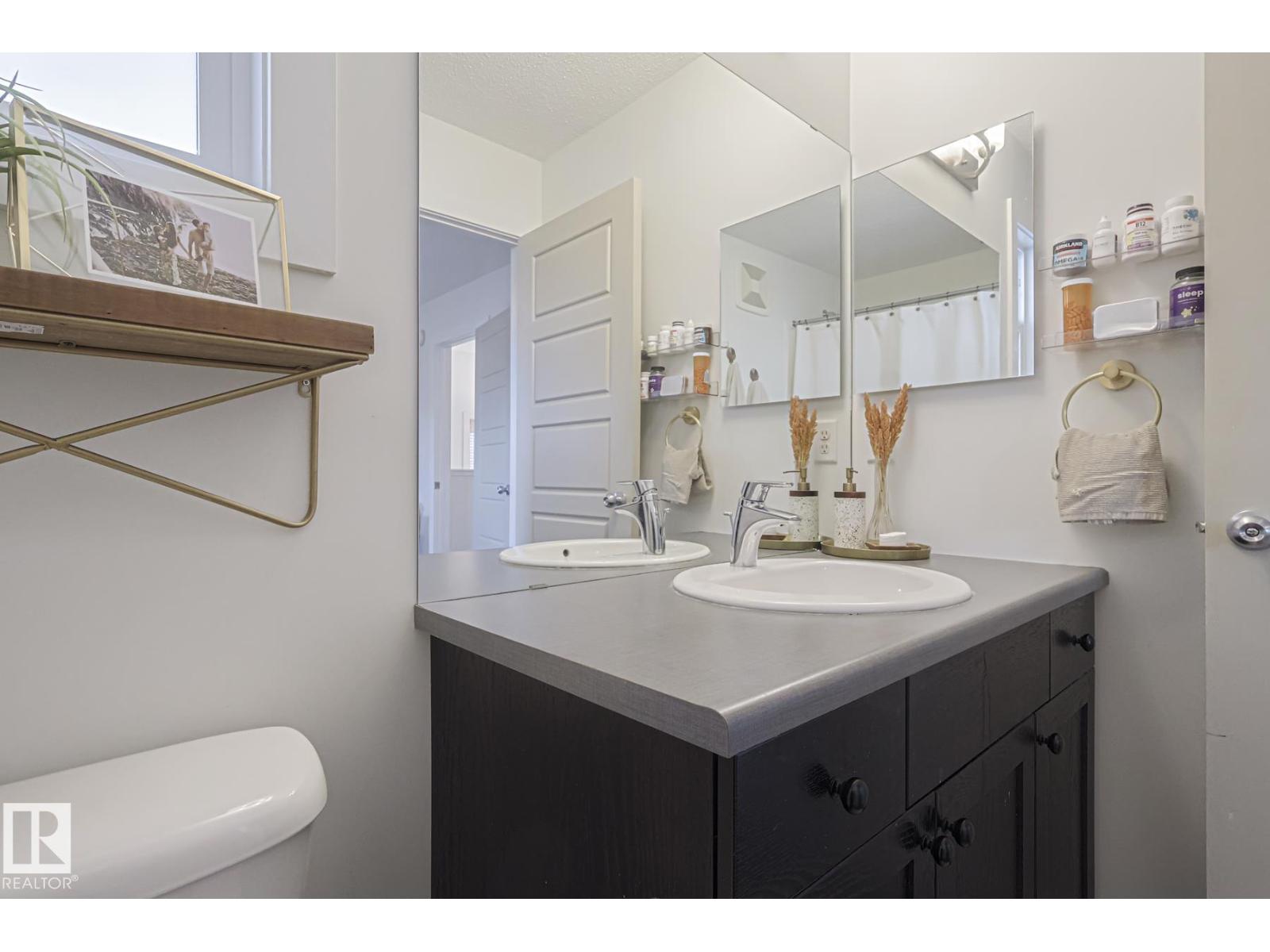 8952 218 ST NW - 39